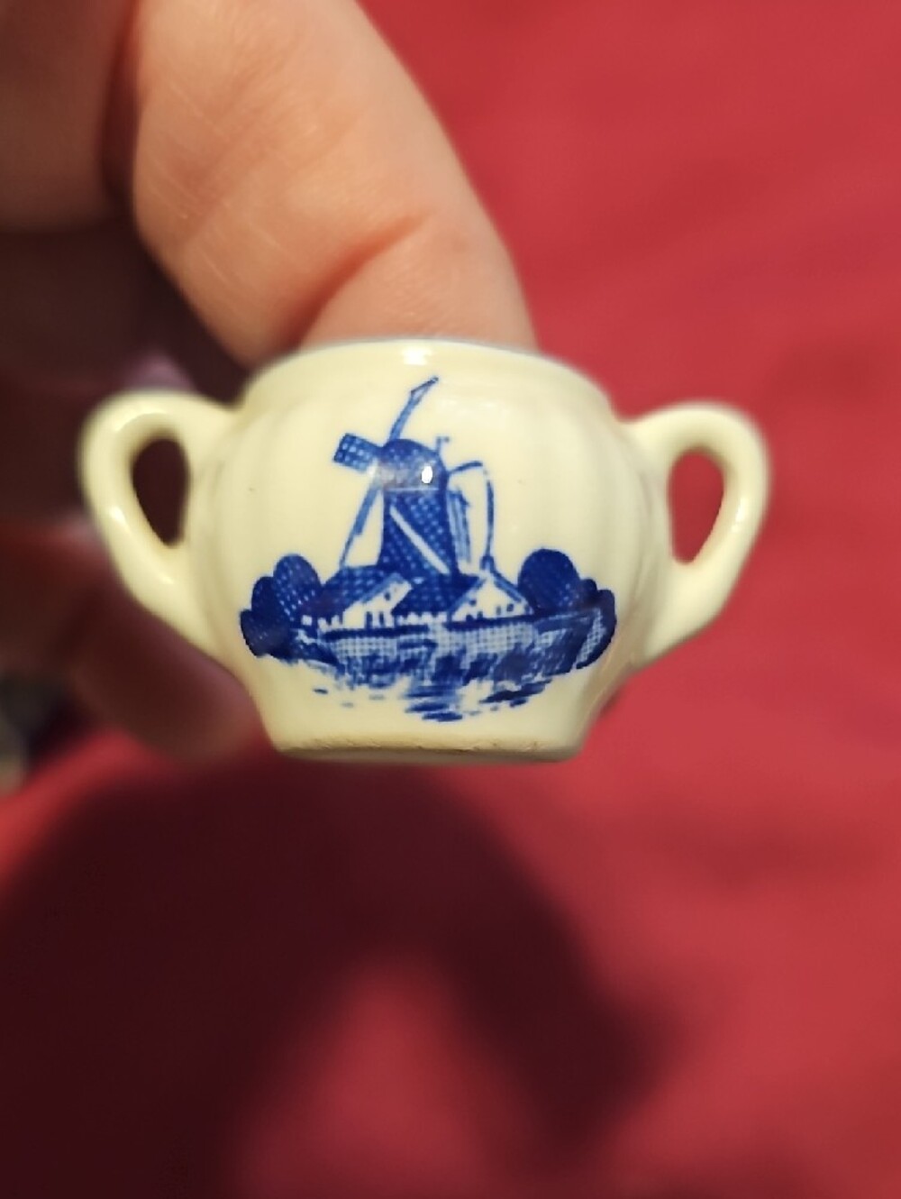 Miniature Delft-Style Blue & White Tea Set - Picture 7 of 9